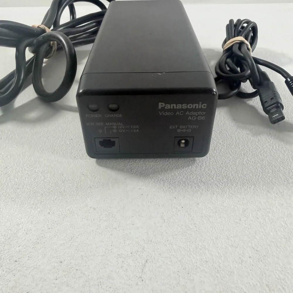 OEM Panasonic AG-B6HP Camcorder Video AC Adaptor Power Supply 12V 1.8A WORKING